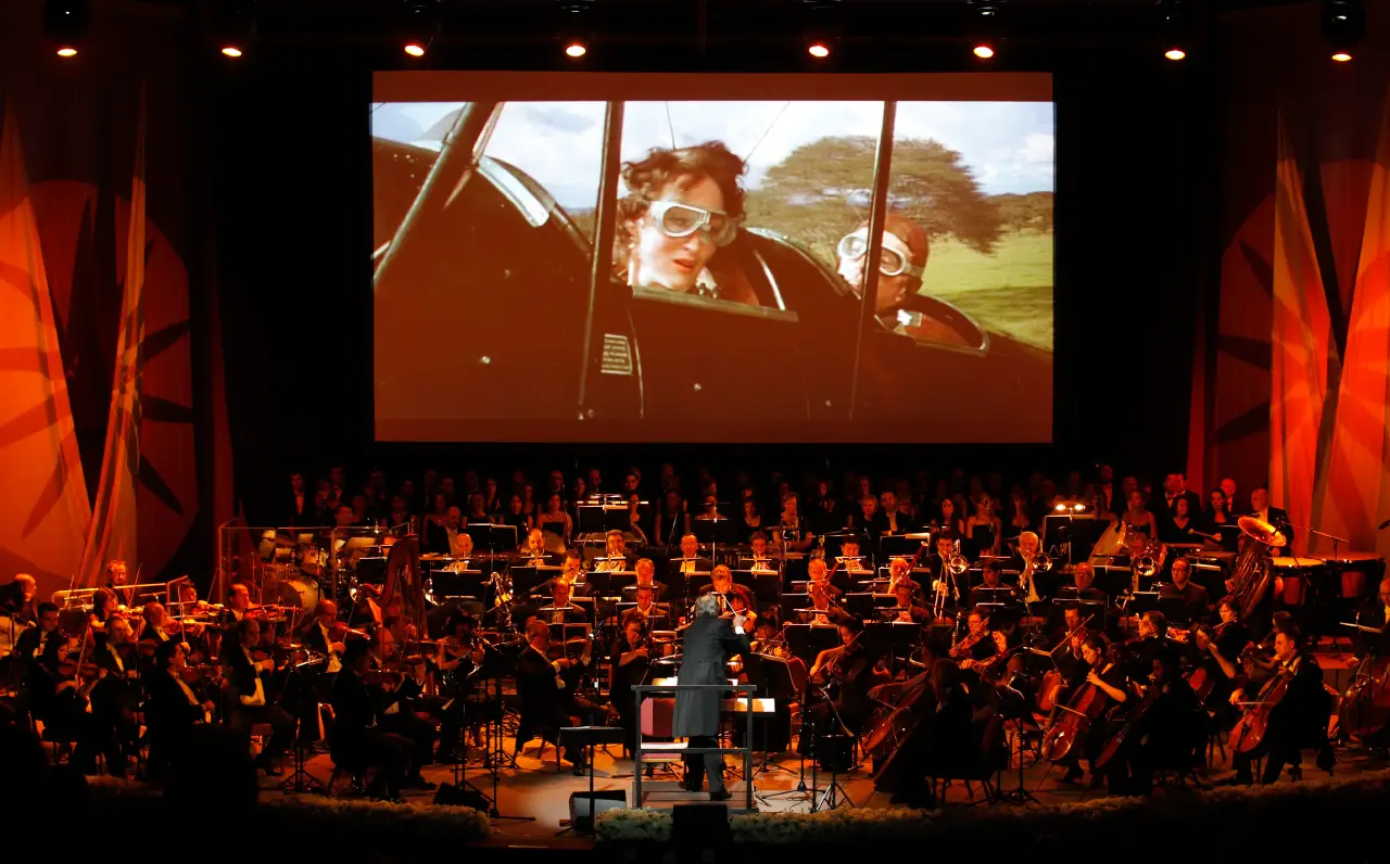 Orquesta Sinfónica de Madrid, Coro Talía. "La Música en el Cine" Orquesta Sinfónica de Madrid, Coro Talía. "La Música en el Cine"